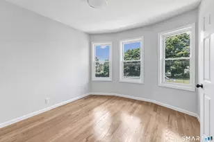 41 Burritt Ave, Stratford, CT 06615 - Photo 17