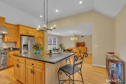 34 Collier Road, Wethersfield, CT 06109 - Photo 11
