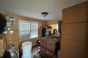 350 High St, Naugatuck, CT 06770 - Photo 13