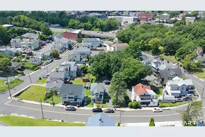 350 High Street, Naugatuck, CT 06770 - Photo 3