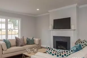 777 N Main St, West Hartford, CT 06117 - Photo 3