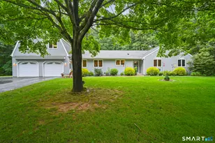 8 Thomas Dr, Tolland, CT 06084 - Photo 1