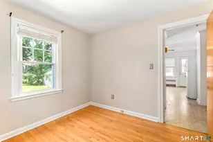 87 Spring St, Windsor Locks, CT 06096 - Photo 13
