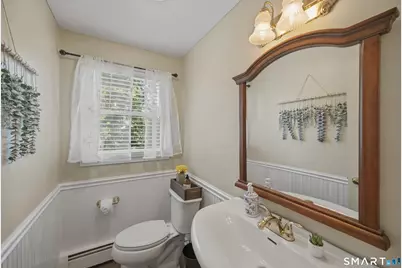 15 Deer Run Lane, North Haven, CT 06473 - Photo 13