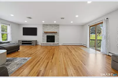15 Deer Run Lane, North Haven, CT 06473 - Photo 15