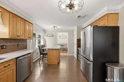 15 Deer Run Lane, North Haven, CT 06473 - Photo 7