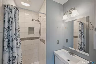 15 Deer Run Ln, North Haven, CT 06473 - Photo 17