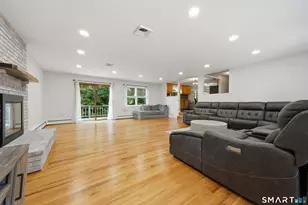 15 Deer Run Ln, North Haven, CT 06473 - Photo 15