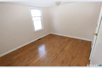 24 Brook Street, Seymour, CT 06483 - Photo 5