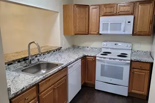 73 Park Ave, Danbury, CT 06810 - Photo 11