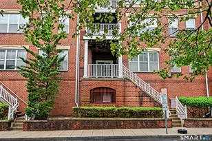 35 W Broad St, Stamford, CT 06902 - Photo 29