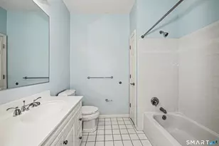 35 W Broad St, Stamford, CT 06902 - Photo 23