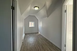 7 Hill St, Ansonia, CT 06401 - Photo 13