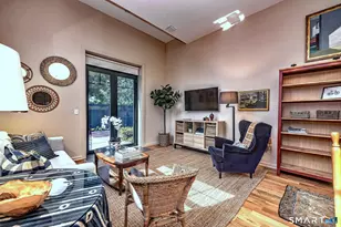 1 Indian Neck Ave, Branford, CT 06405 - Photo 17