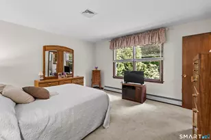 11 Middleway E, Waterbury, CT 06708 - Photo 15