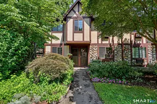 221 Foxwood Ln, Milford, CT 06460 - Photo 1