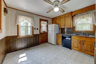 61 Berkley Ave, Southington, CT 06489 - Photo 11