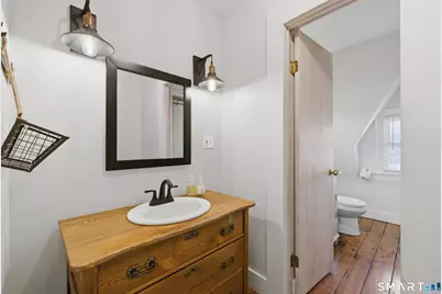 597 Pequot Avenue, New London, CT 06320 - Photo 31