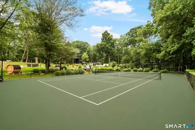 17 Pine Ridge Road, Woodbridge, CT 06525 - Photo 9