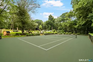 17 Pine Ridge Rd, Woodbridge, CT 06525 - Photo 9