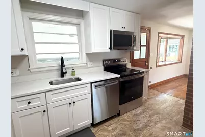 25 Radding Street, Manchester, CT 06042 - Photo 11