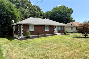 25 Radding St, Manchester, CT 06042 - Photo 3