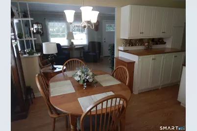 26 Beach Park Road, Clinton, CT 06413 - Photo 11