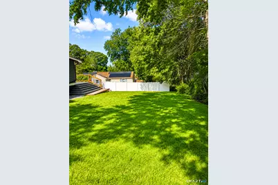 4 Mohawk Trail, East Hampton, CT 06424 - Photo 17