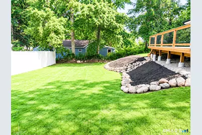 4 Mohawk Trail, East Hampton, CT 06424 - Photo 13