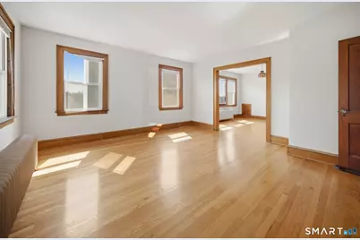 99 Thomas Street, West Hartford, CT 06119 - Photo 9