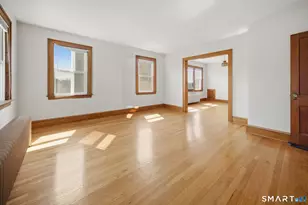 101 Thomas St, West Hartford, CT 06119 - Photo 9