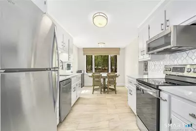 792 Smith Ridge Road, New Canaan, CT 06840 - Photo 15