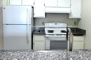 163 South St, Danbury, CT 06810 - Photo 11