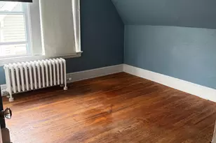 21 Holmes Ave, Waterbury, CT 06710 - Photo 7