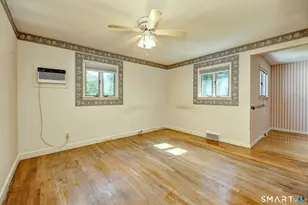 136 Hawthorne Dr, Fairfield, CT 06825 - Photo 23