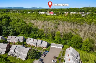 8 Barrington Dr, Wethersfield, CT 06109 - Photo 3