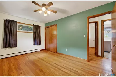 22 Sixth Avenue, Waterford, CT 06385 - Photo 19