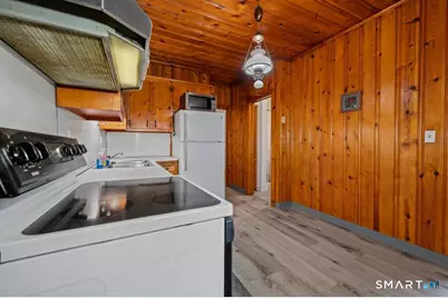 452 Broad Street, Bristol, CT 06010 - Photo 13