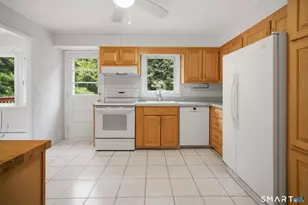 19 Sycamore Rd, Bloomfield, CT 06002 - Photo 19