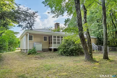 24 East Wintonbury Avenue, Bloomfield, CT 06002 - Photo 17