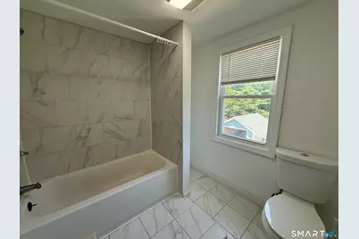 4 Bishop Street, North Haven, CT 06473 - Photo 17