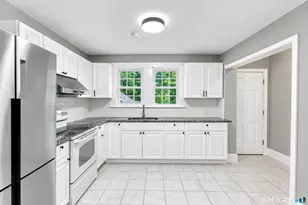 4 Bishop St, North Haven, CT 06473 - Photo 13
