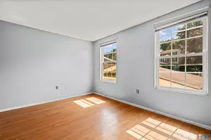 106 Rising Trail Dr, Middletown, CT 06457 - Photo 11