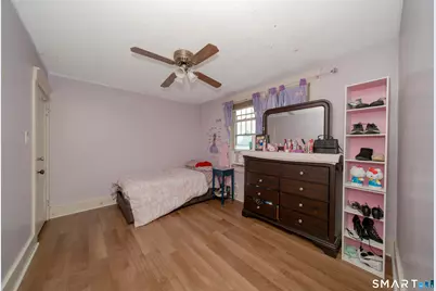 33 Collins Parkway, Meriden, CT 06450 - Photo 23