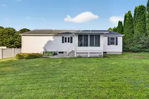 81 Johl Dr, Groton, CT 06340 - Photo 37