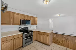 81 Johl Dr, Groton, CT 06340 - Photo 7