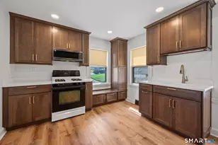16 Bethel St, Bristol, CT 06010 - Photo 9