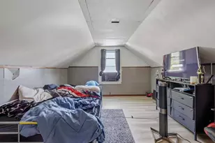 84 Barnes Ave, New Haven, CT 06513 - Photo 17