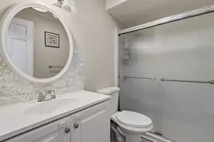 94 Barnes Ave, New Haven, CT 06511 - Photo 15