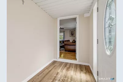 94 Barnes Avenue, New Haven, CT 06511 - Photo 11